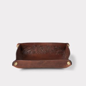 Carver Valet Tray :: Brown