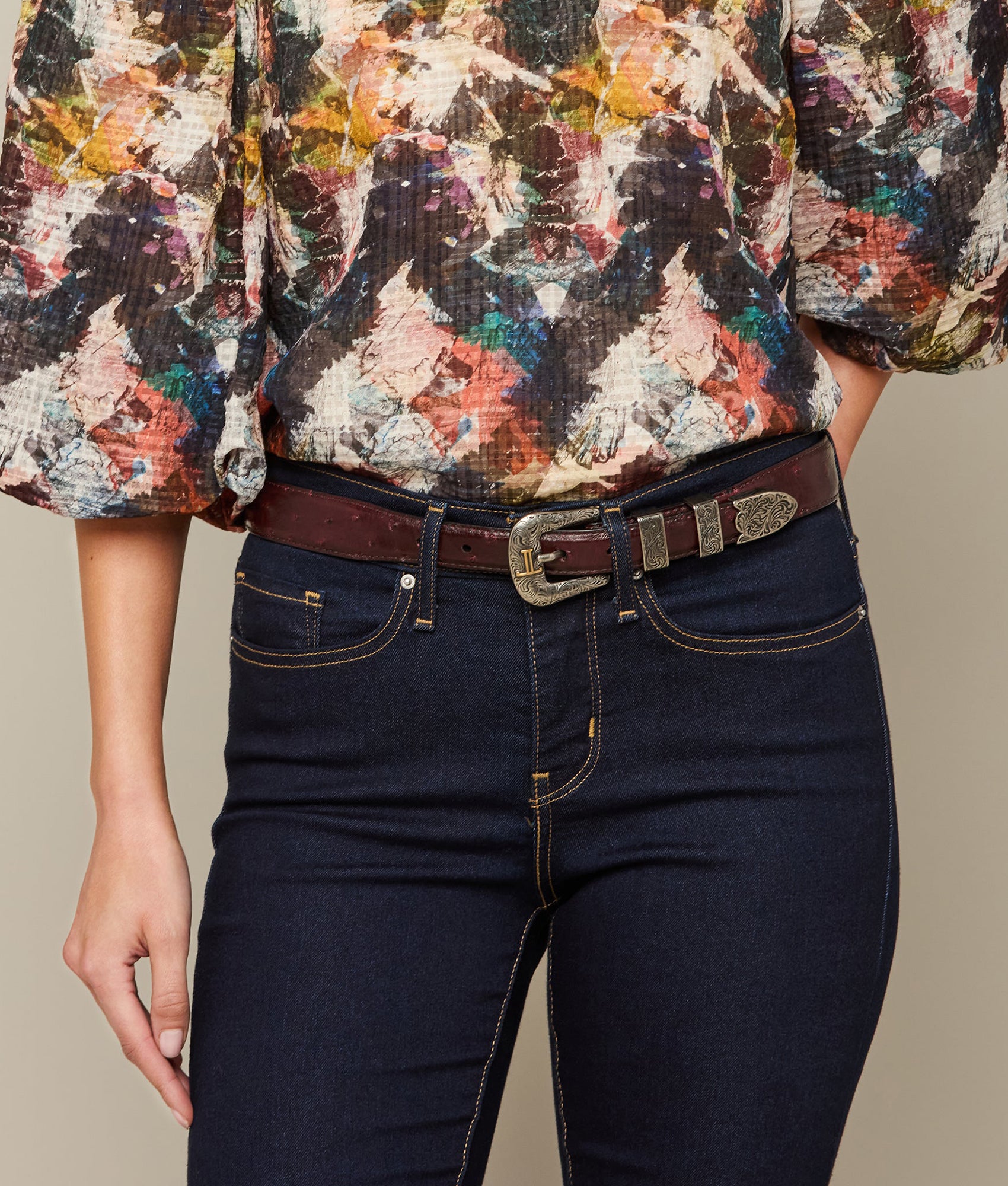 Full Quill Ostrich Tapered :: Black Cherry - Image 3